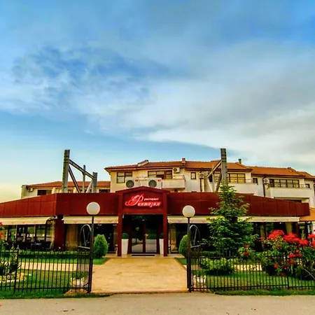 Hotel Fantazia 3*